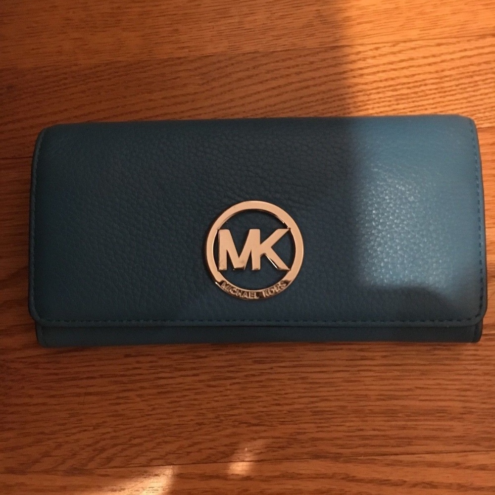 Michael Kors Blue Leather Wallet